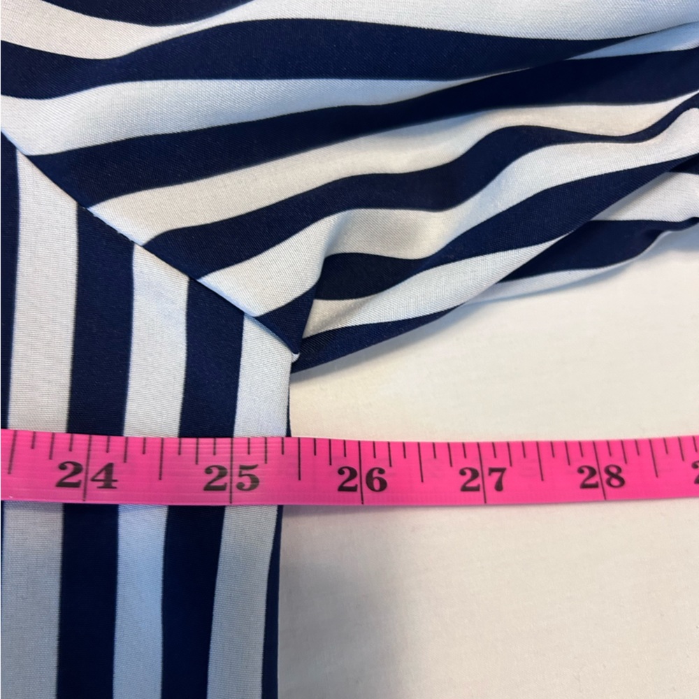 Bloomchic Striped Notched Collar Lantern Sleeve Blouse Blue/White Size 18- 20 2X - Picture 7 of 8